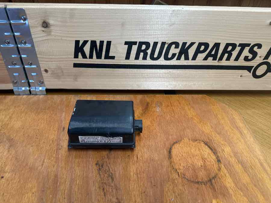 IVECO RADAR SENSOR 5802133230 - Elektrische Ausrüstung für LKW: das Bild 1 IVECO RADAR SENSOR 5802133230 - Elektrische Ausrüstung für LKW: das Bild 1