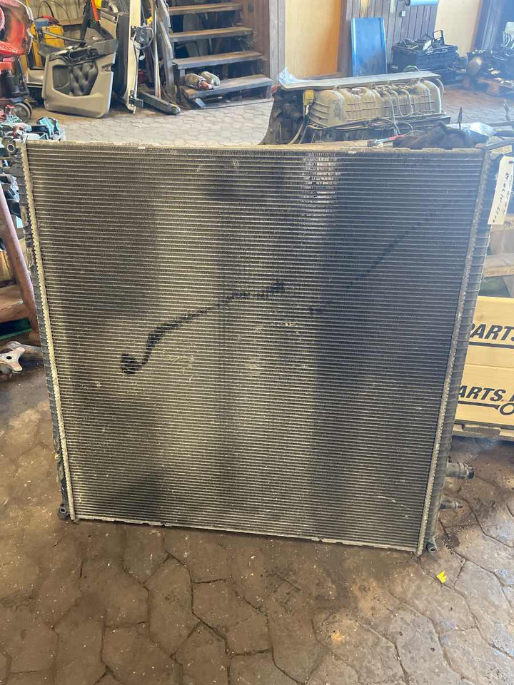 MAN COOLER 81.06101-6792 - Kühlsystem für LKW: das Bild 1 MAN COOLER 81.06101-6792 - Kühlsystem für LKW: das Bild 1