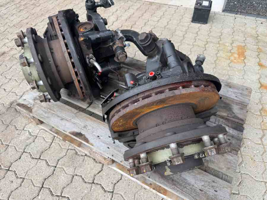 MAN FRONT HUBS 81.36030-0005 + 81.36035-6009 - Radnabe/-lagerung für LKW: das Bild 2 MAN FRONT HUBS 81.36030-0005 + 81.36035-6009 - Radnabe/-lagerung für LKW: das Bild 2