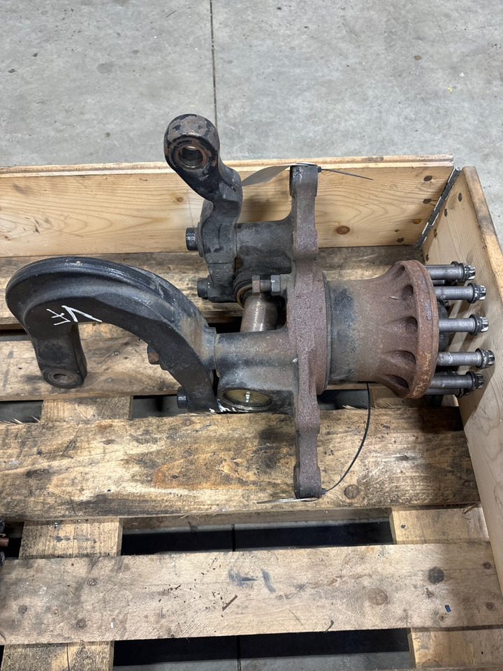 MAN LEFT STEERING KNUCKLE 81.44201-6367 - Lenkung für LKW: das Bild 2 MAN LEFT STEERING KNUCKLE 81.44201-6367 - Lenkung für LKW: das Bild 2