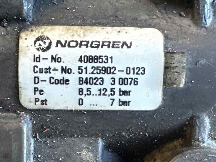 MAN VALVE 51.25902-0123 - Bremsventil für LKW: das Bild 2 MAN VALVE 51.25902-0123 - Bremsventil für LKW: das Bild 2