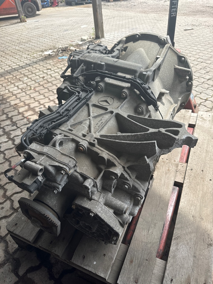 MERCEDES GEARBOX G211-12 *BROKE* - Getriebe für LKW: das Bild 2 MERCEDES GEARBOX G211-12 *BROKE* - Getriebe für LKW: das Bild 2