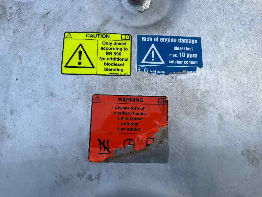 SCANIA FUEL TANK 1871192 - Kraftstoffaufbereitung/ Kraftstoffförderung für LKW: das Bild 1 SCANIA FUEL TANK 1871192 - Kraftstoffaufbereitung/ Kraftstoffförderung für LKW: das Bild 1