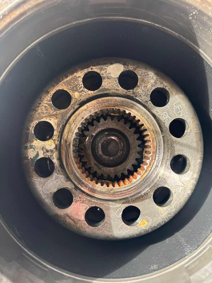 VOLVO HUBREDUCTION 21942659 - Radnabe/-lagerung für LKW: das Bild 3 VOLVO HUBREDUCTION 21942659 - Radnabe/-lagerung für LKW: das Bild 3