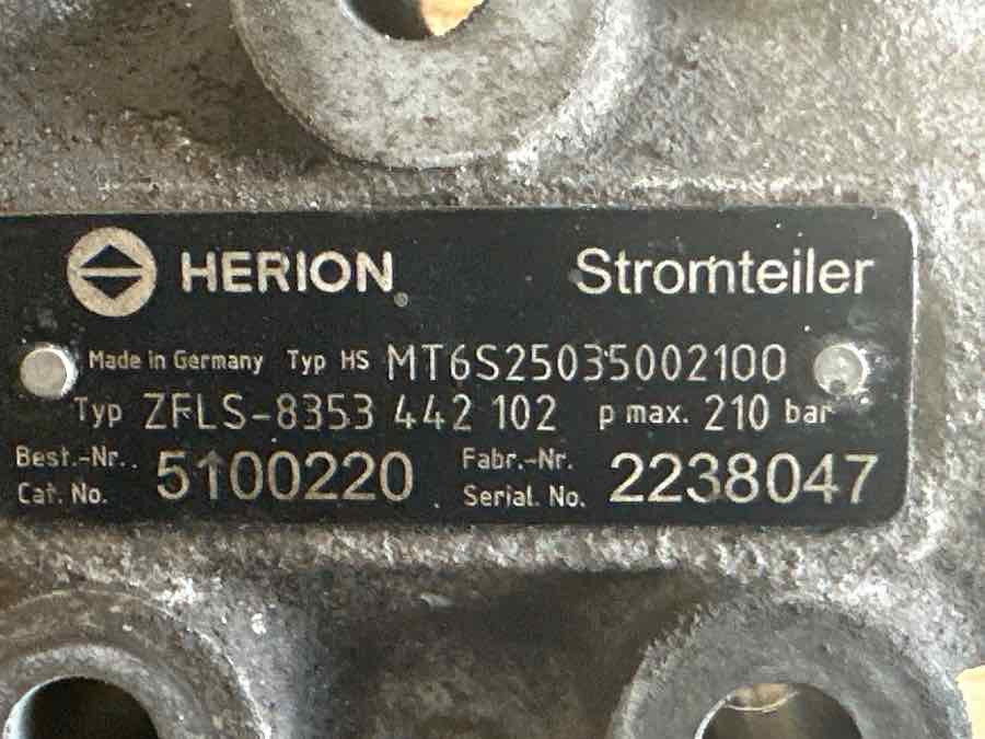 VOLVO STEERING VALVE 20757513 - Bremsventil für LKW: das Bild 3 VOLVO STEERING VALVE 20757513 - Bremsventil für LKW: das Bild 3