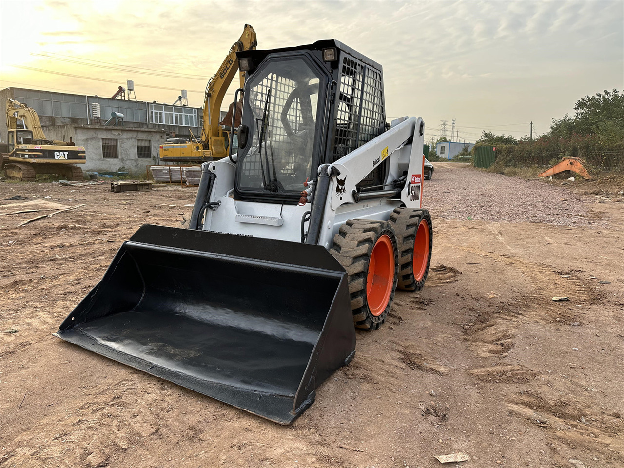 BOBCAT S300 - Kompaktlader: das Bild 2 BOBCAT S300 - Kompaktlader: das Bild 2