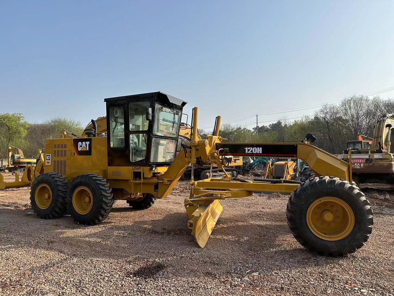 CATERPILLAR 120H - Grader: das Bild 4 CATERPILLAR 120H - Grader: das Bild 4