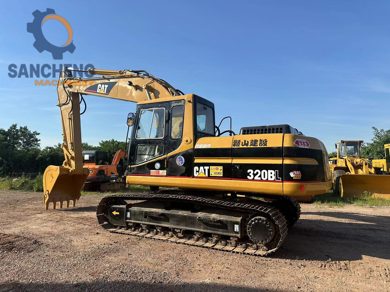CATERPILLAR 320BL - Kettenbagger: das Bild 2 CATERPILLAR 320BL - Kettenbagger: das Bild 2