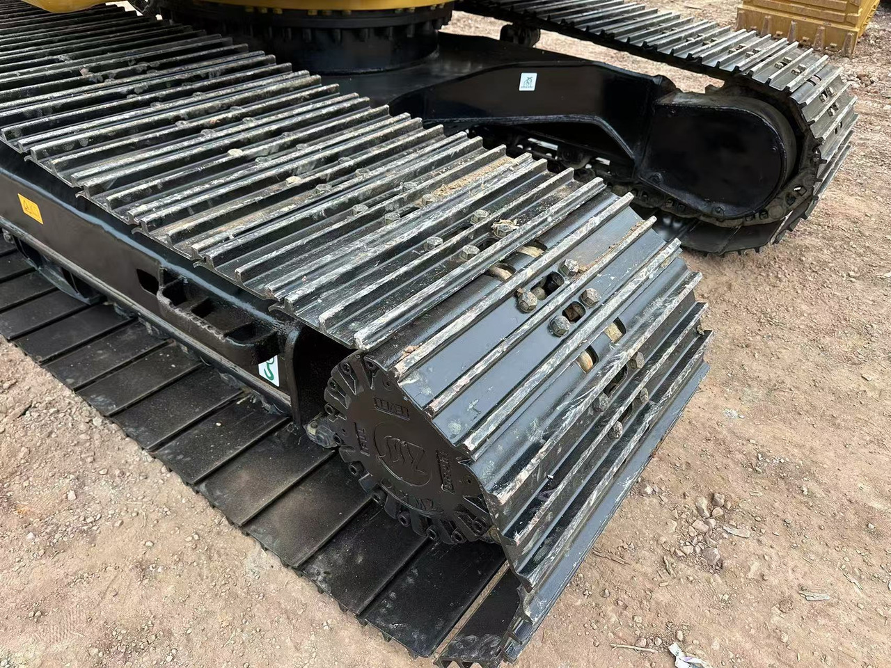 Kettenbagger CATERPILLAR 320C: das Bild 12