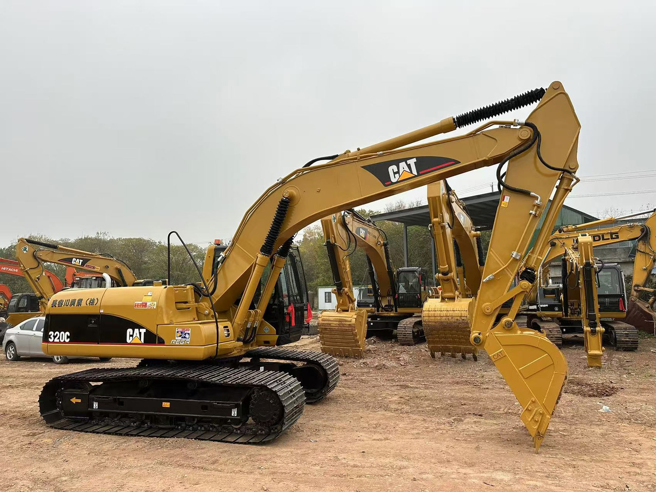 CATERPILLAR 320C - Kettenbagger: das Bild 3 CATERPILLAR 320C - Kettenbagger: das Bild 3