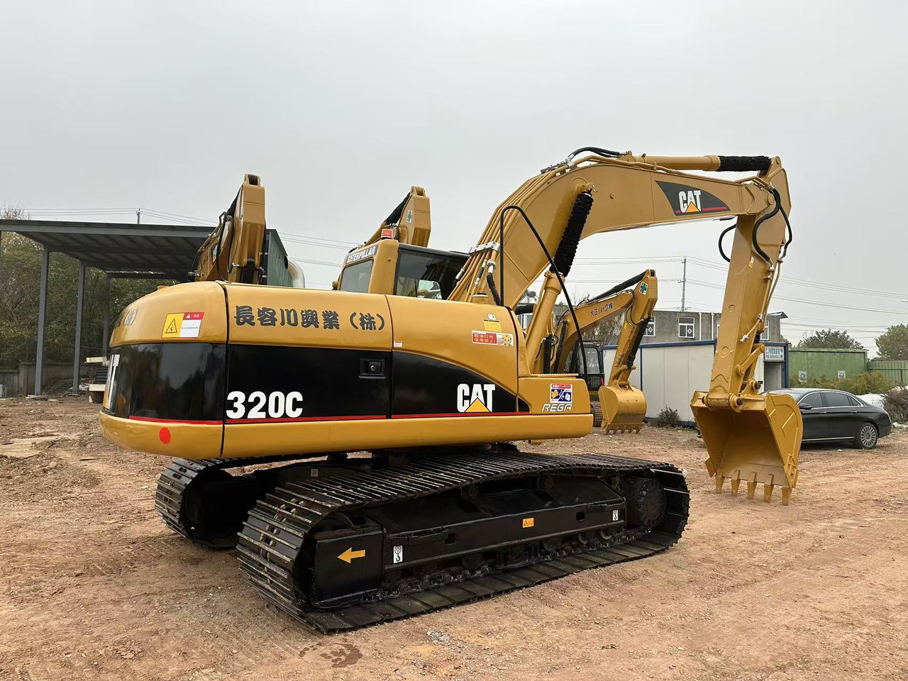 CATERPILLAR 320C - Kettenbagger: das Bild 2 CATERPILLAR 320C - Kettenbagger: das Bild 2