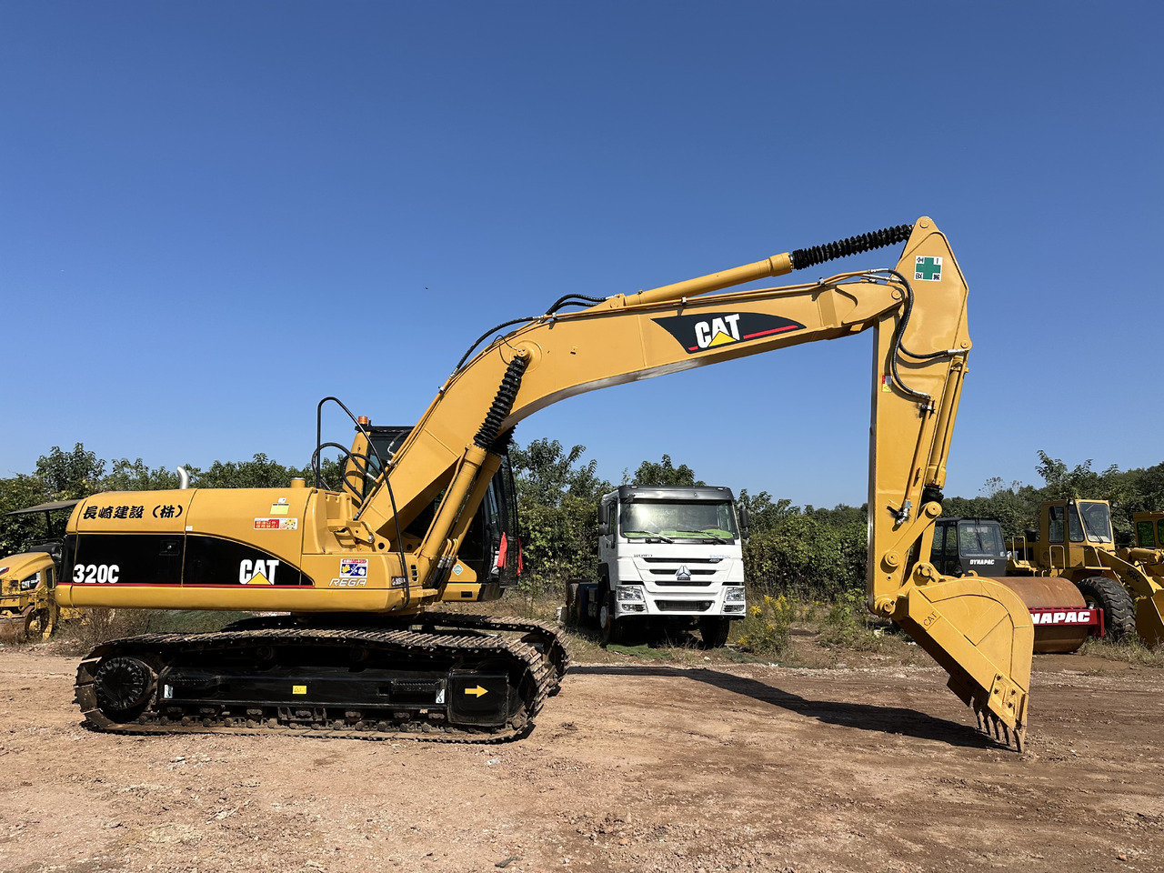 CATERPILLAR 320CL - Kettenbagger: das Bild 3 CATERPILLAR 320CL - Kettenbagger: das Bild 3