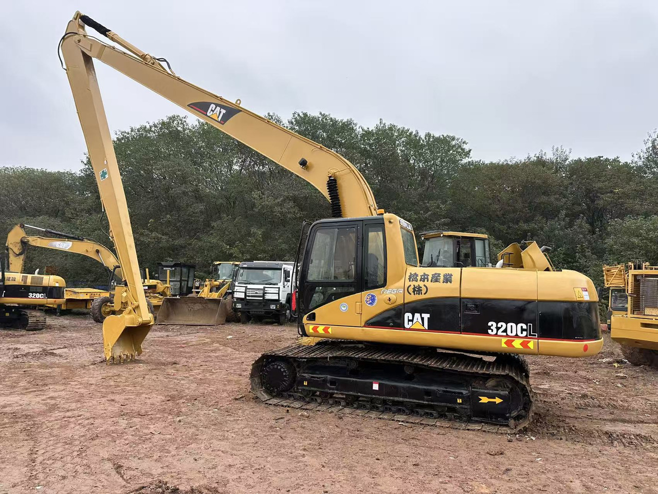 CATERPILLAR 320CL long reach excavator - Kettenbagger: das Bild 2 CATERPILLAR 320CL long reach excavator - Kettenbagger: das Bild 2