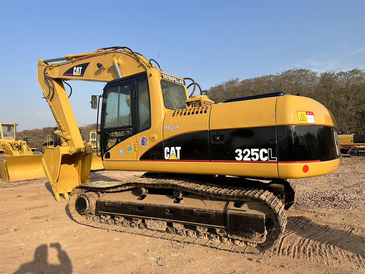 CATERPILLAR 325C - Kettenbagger: das Bild 2 CATERPILLAR 325C - Kettenbagger: das Bild 2