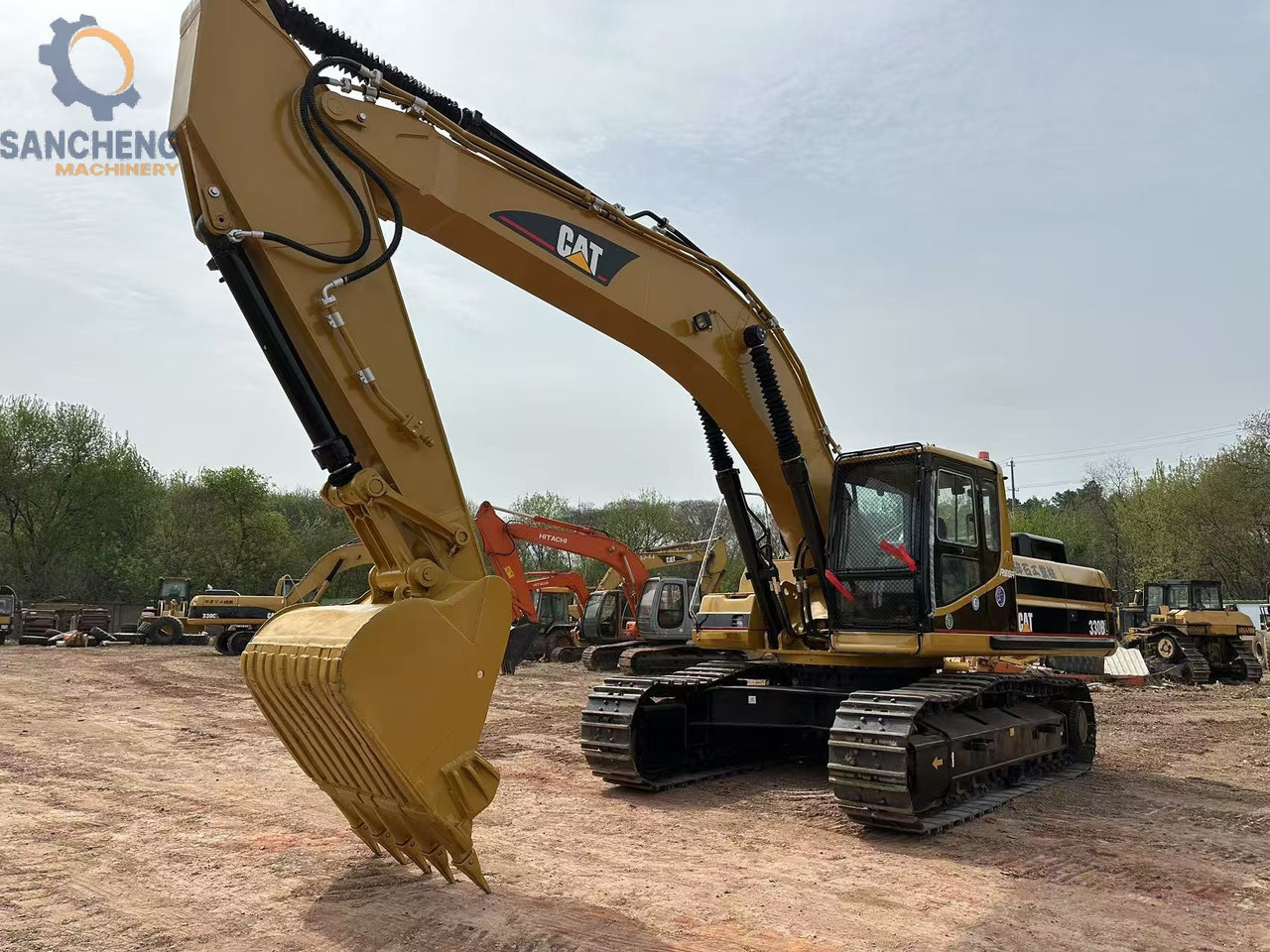 CATERPILLAR 330BL - Kettenbagger: das Bild 3 CATERPILLAR 330BL - Kettenbagger: das Bild 3