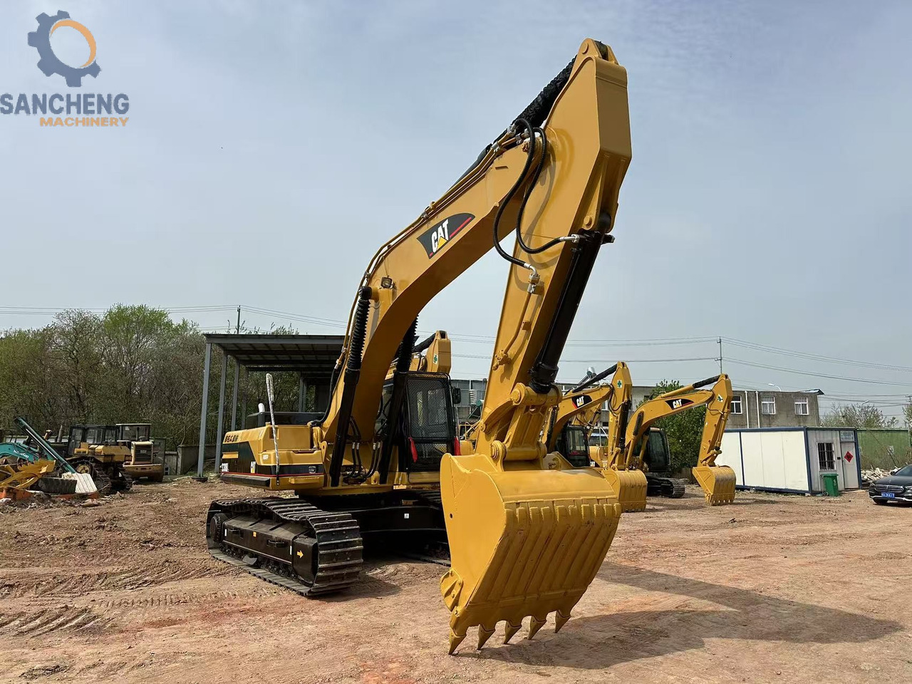 CATERPILLAR 330BL - Kettenbagger: das Bild 2 CATERPILLAR 330BL - Kettenbagger: das Bild 2