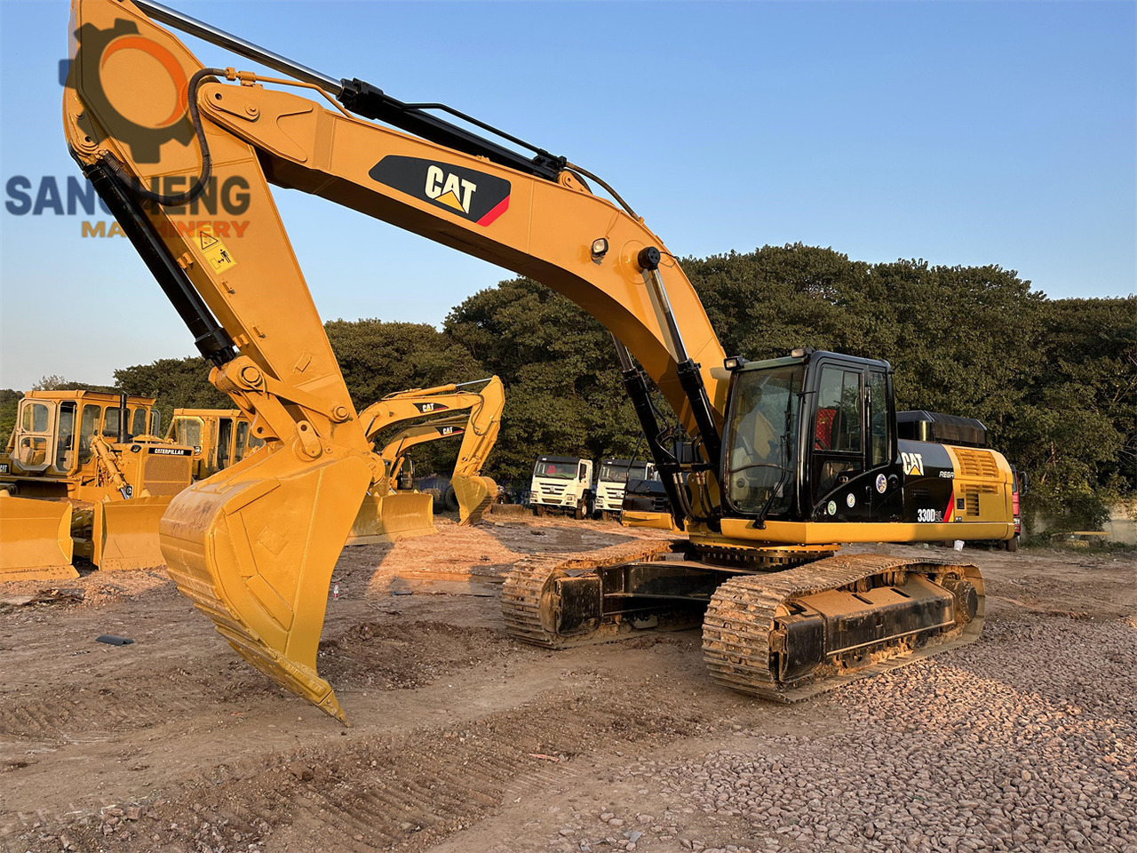Kettenbagger CATERPILLAR 330D2L: das Bild 7