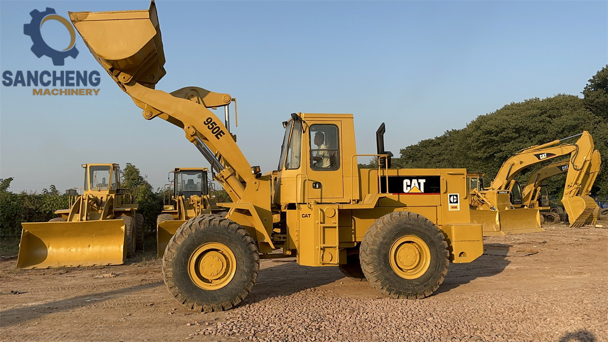 CATERPILLAR 950E - Radlader: das Bild 2 CATERPILLAR 950E - Radlader: das Bild 2