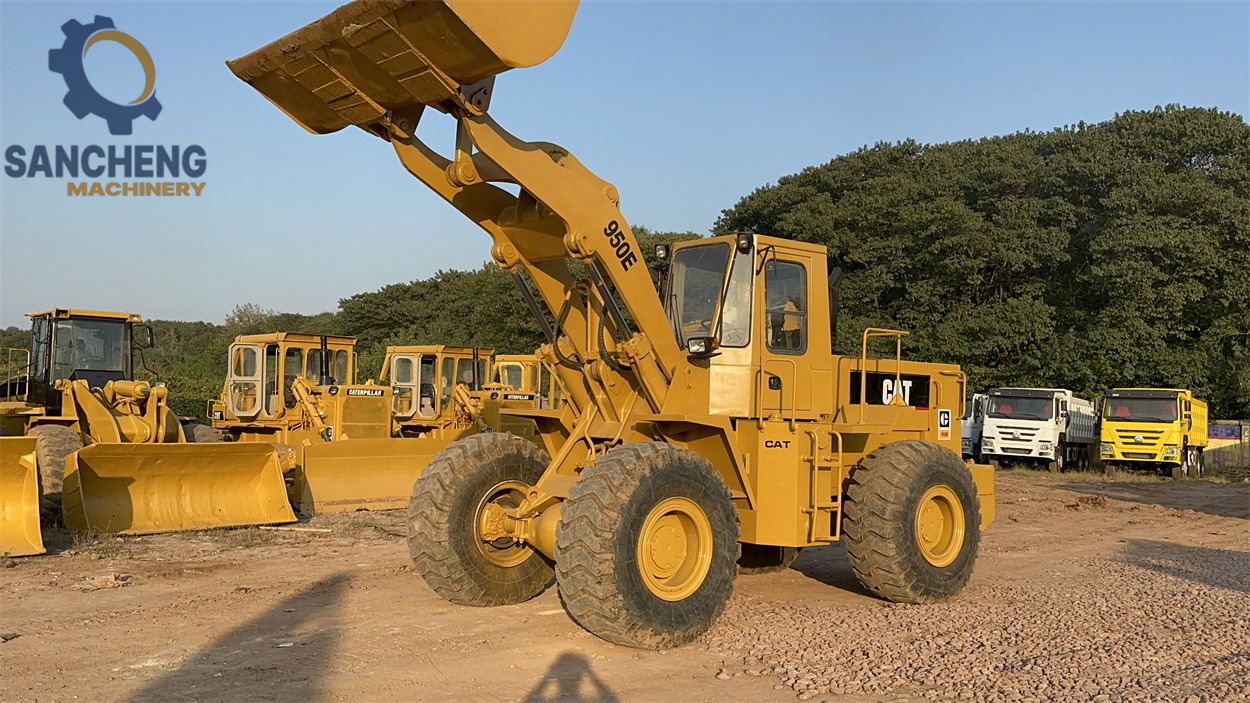 CATERPILLAR 950E - Radlader: das Bild 3 CATERPILLAR 950E - Radlader: das Bild 3