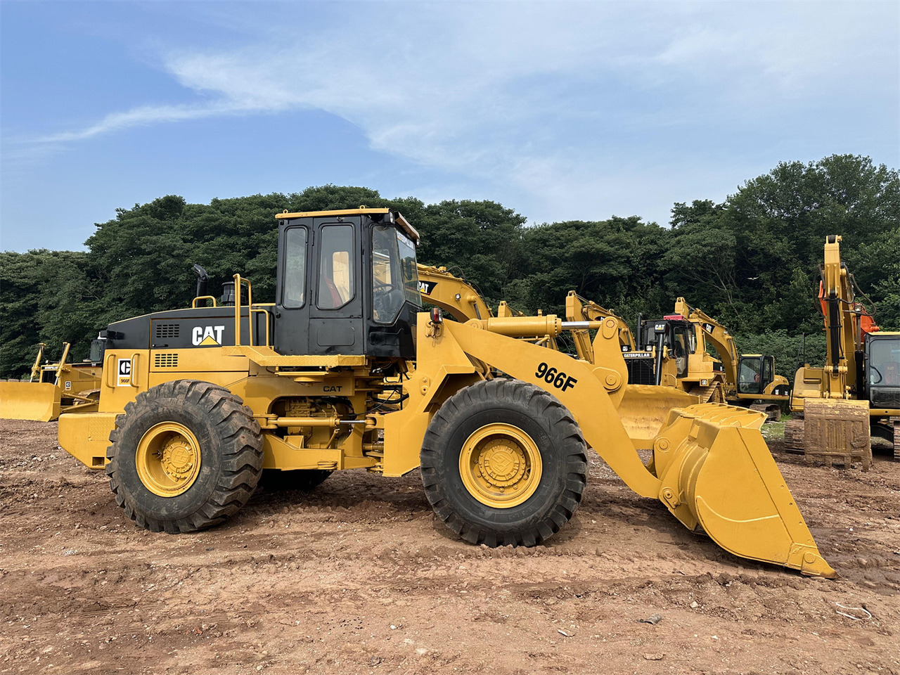 CATERPILLAR 966F - Radlader: das Bild 2 CATERPILLAR 966F - Radlader: das Bild 2