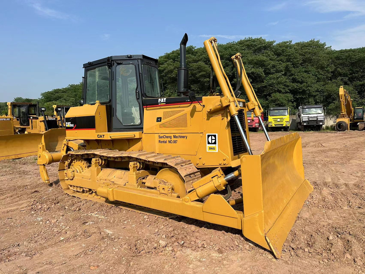 CATERPILLAR D6G Crawler Dozer - Bulldozer: das Bild 3 CATERPILLAR D6G Crawler Dozer - Bulldozer: das Bild 3