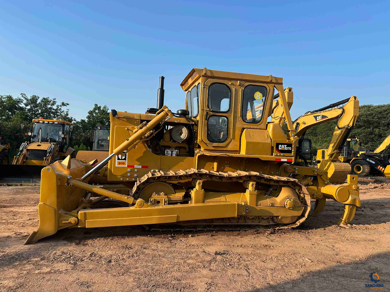 CATERPILLAR D7G - Bulldozer: das Bild 3 CATERPILLAR D7G - Bulldozer: das Bild 3
