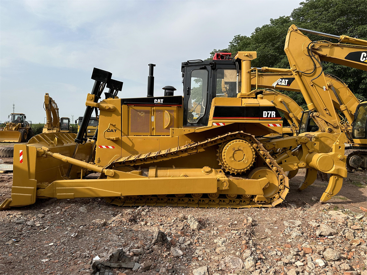 CATERPILLAR D7R - Bulldozer: das Bild 5 CATERPILLAR D7R - Bulldozer: das Bild 5