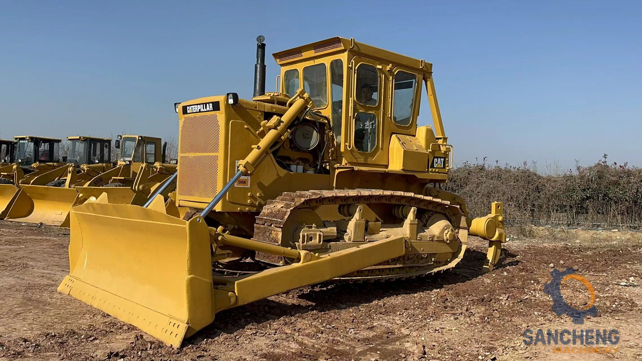 CATERPILLAR D8K - Bulldozer: das Bild 3 CATERPILLAR D8K - Bulldozer: das Bild 3