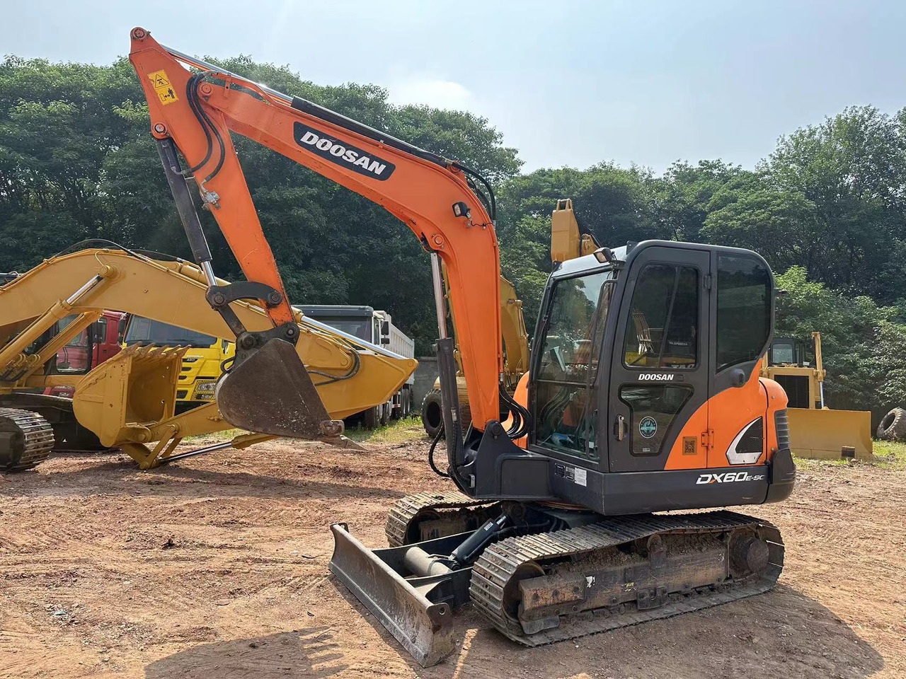 DOOSAN DX60 - Minibagger: das Bild 1 DOOSAN DX60 - Minibagger: das Bild 1