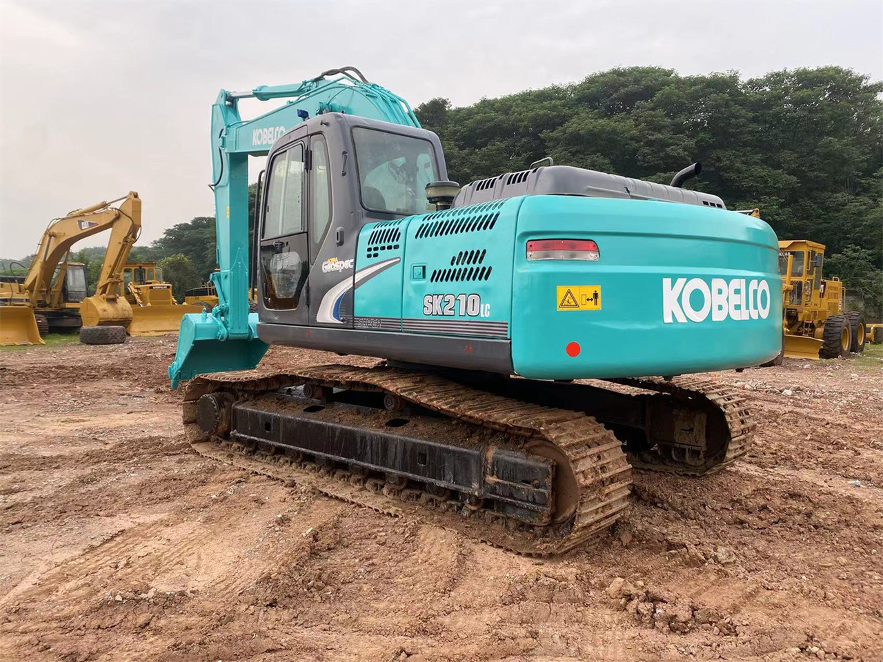 KOBELCO SK210LC-8 - Kettenbagger: das Bild 4 KOBELCO SK210LC-8 - Kettenbagger: das Bild 4