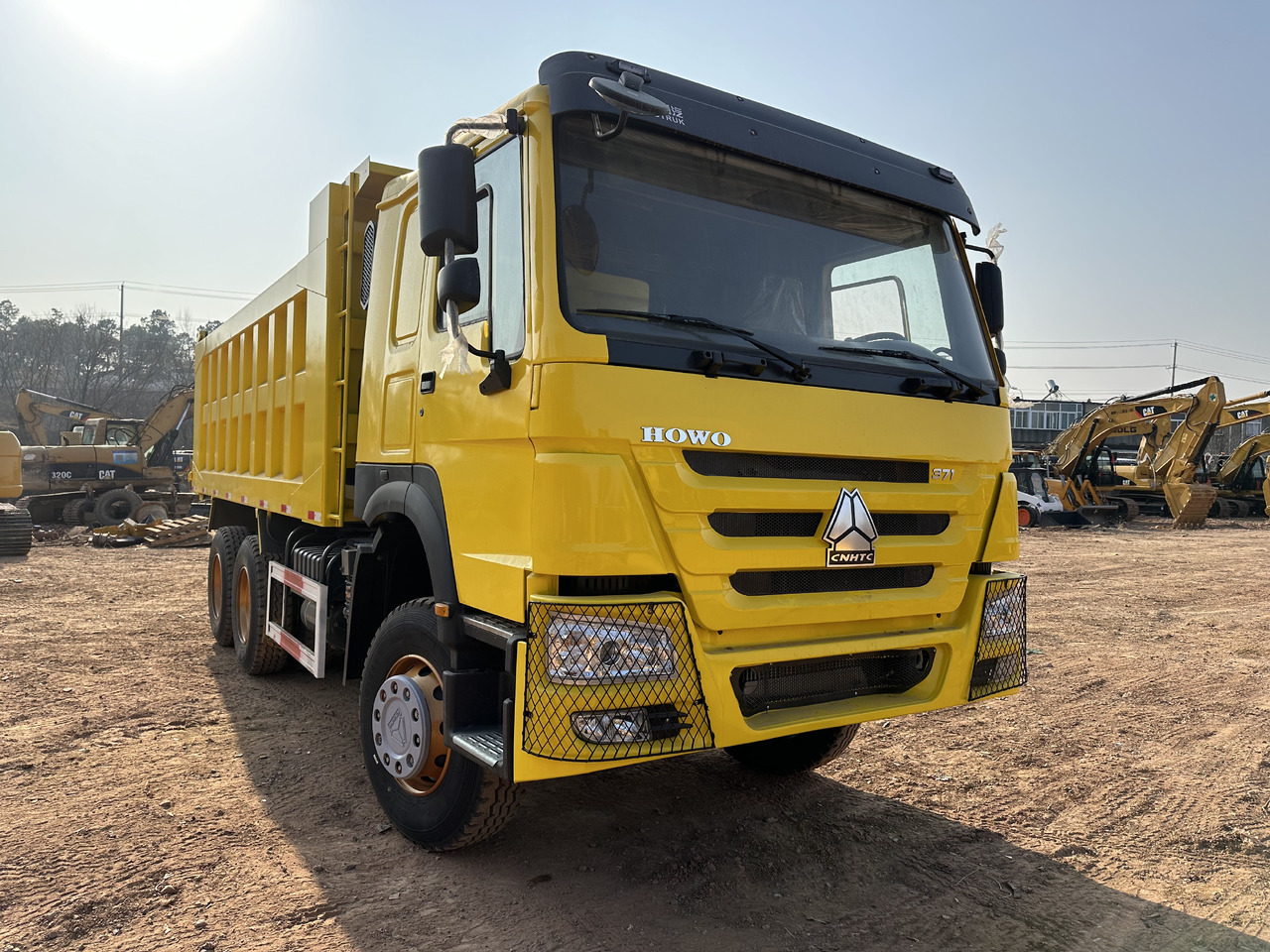 SINOTRUK HOWO 371 - Kipper: das Bild 1 SINOTRUK HOWO 371 - Kipper: das Bild 1