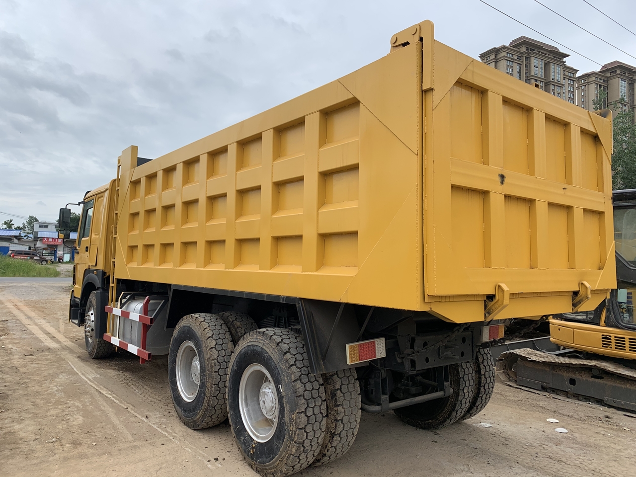 SINOTRUK Howo Dump truck 371 - Kipper: das Bild 5 SINOTRUK Howo Dump truck 371 - Kipper: das Bild 5
