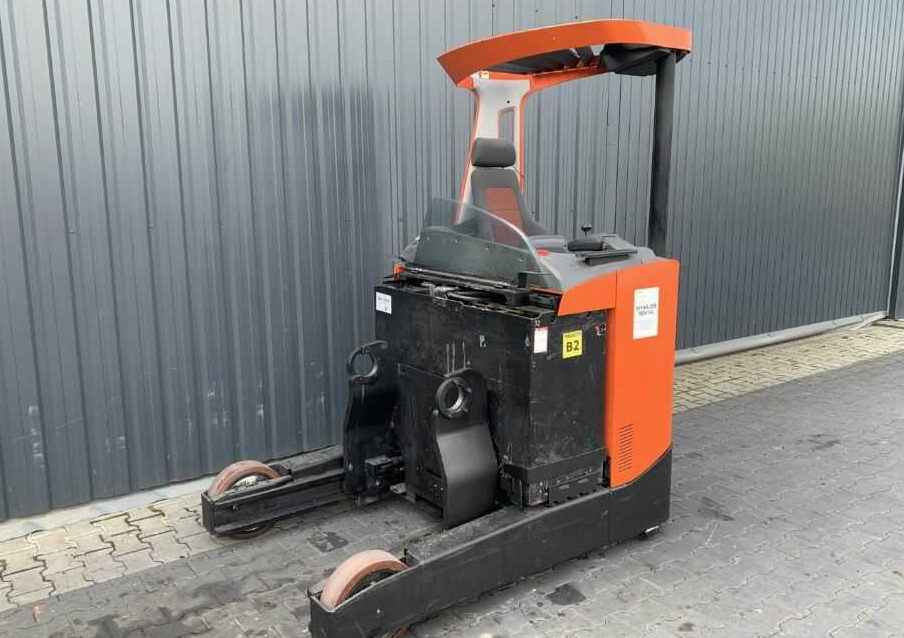 BT RRE180 - Schubmaststapler: das Bild 1 BT RRE180 - Schubmaststapler: das Bild 1