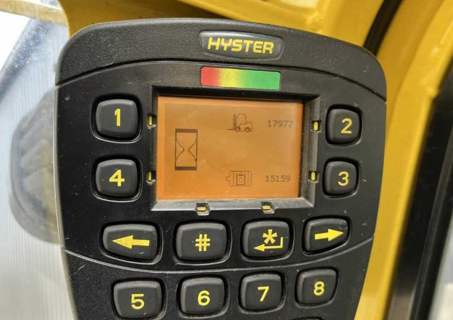 Hyster J3.0XN - Elektrostapler: das Bild 5 Hyster J3.0XN - Elektrostapler: das Bild 5