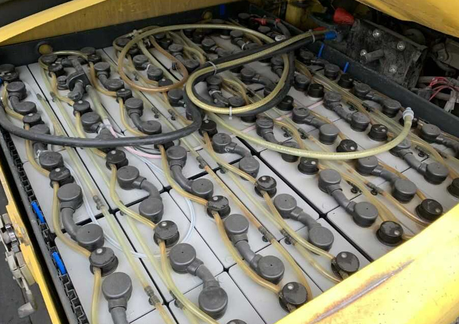 Hyster J3.0XN - Elektrostapler: das Bild 1 Hyster J3.0XN - Elektrostapler: das Bild 1
