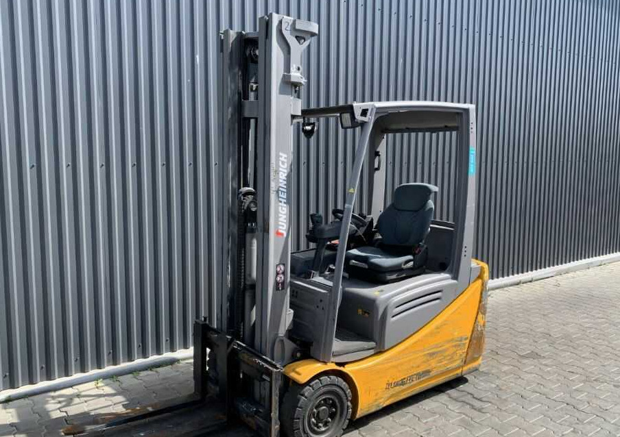 Jungheinrich EFG216 - Elektrostapler: das Bild 1 Jungheinrich EFG216 - Elektrostapler: das Bild 1