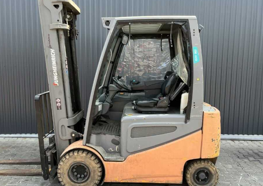 Jungheinrich EFG425k - Elektrostapler: das Bild 2 Jungheinrich EFG425k - Elektrostapler: das Bild 2