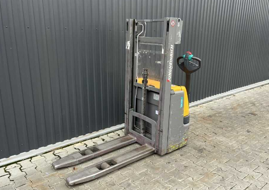 Jungheinrich EJC112 - Hochhubwagen: das Bild 1 Jungheinrich EJC112 - Hochhubwagen: das Bild 1