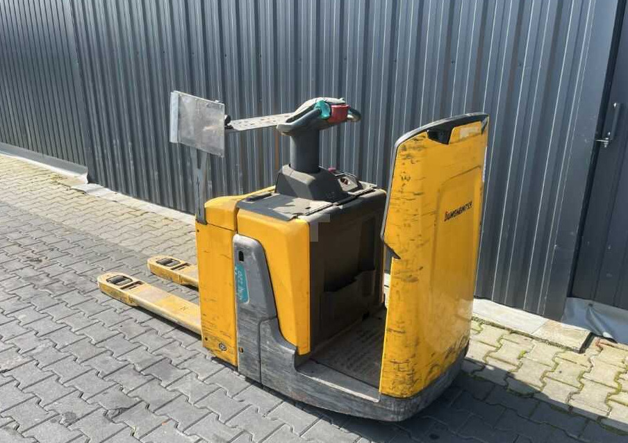Jungheinrich ERE120 - Niederhubwagen: das Bild 3 Jungheinrich ERE120 - Niederhubwagen: das Bild 3