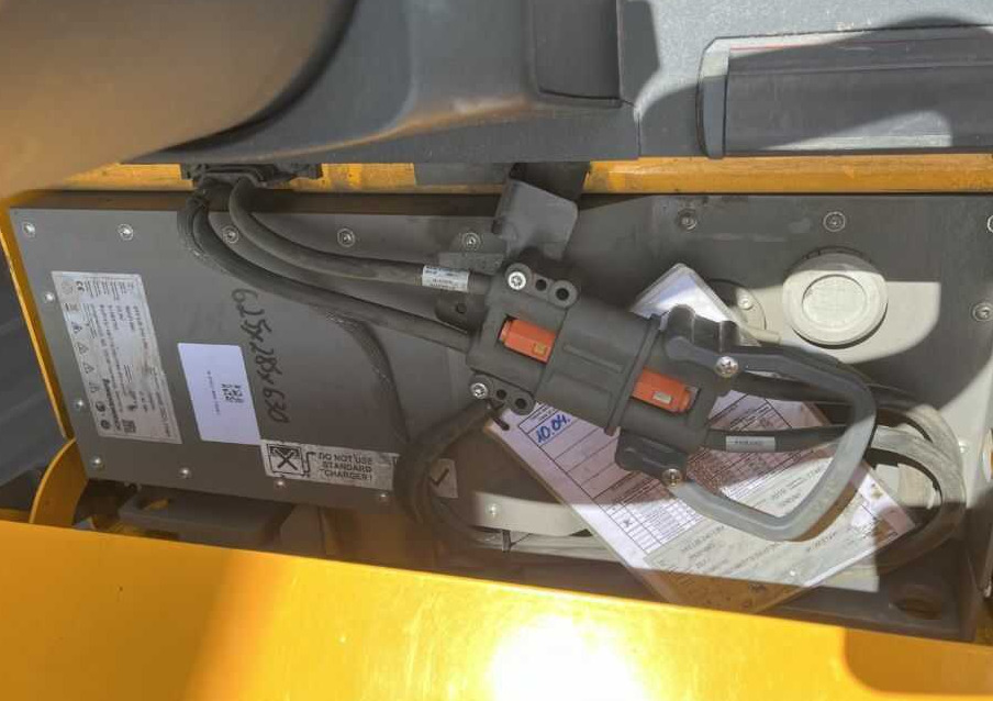 Jungheinrich ERE225 - Niederhubwagen: das Bild 5 Jungheinrich ERE225 - Niederhubwagen: das Bild 5