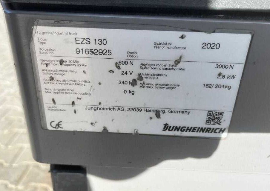 Jungheinrich EZS130 - Schleppfahrzeug: das Bild 4 Jungheinrich EZS130 - Schleppfahrzeug: das Bild 4