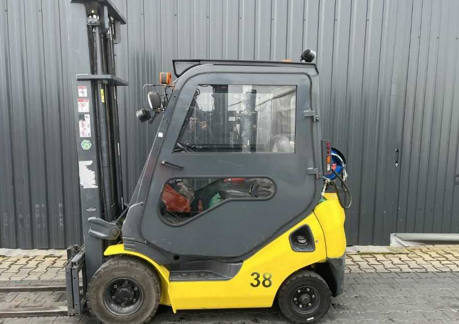 Komatsu FG15T - Treibgasstapler: das Bild 2 Komatsu FG15T - Treibgasstapler: das Bild 2