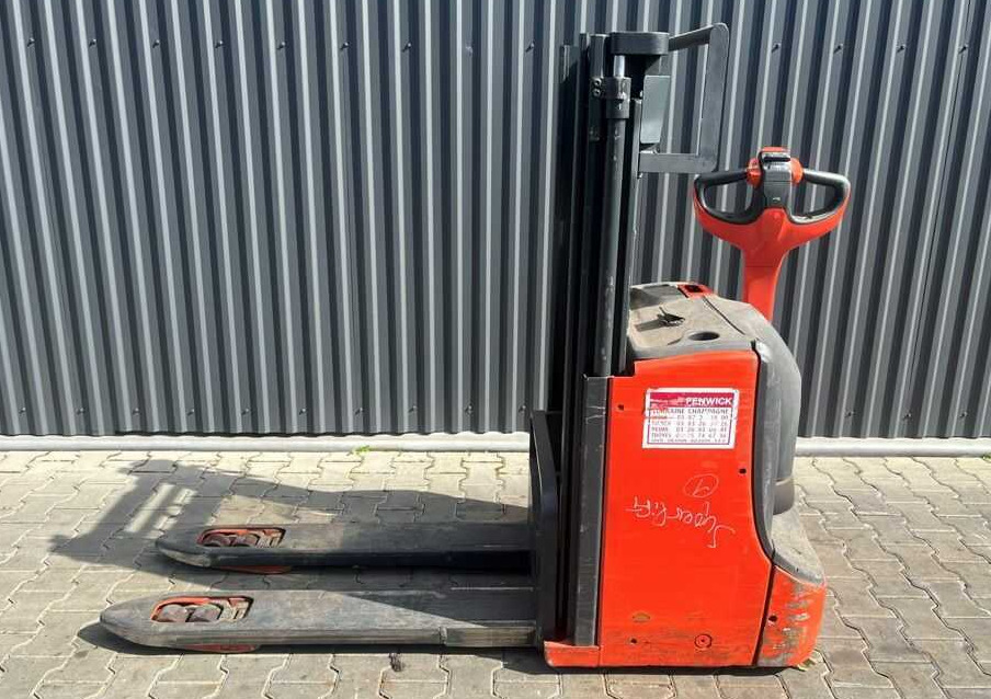 Linde D08 - Hochhubwagen: das Bild 2 Linde D08 - Hochhubwagen: das Bild 2