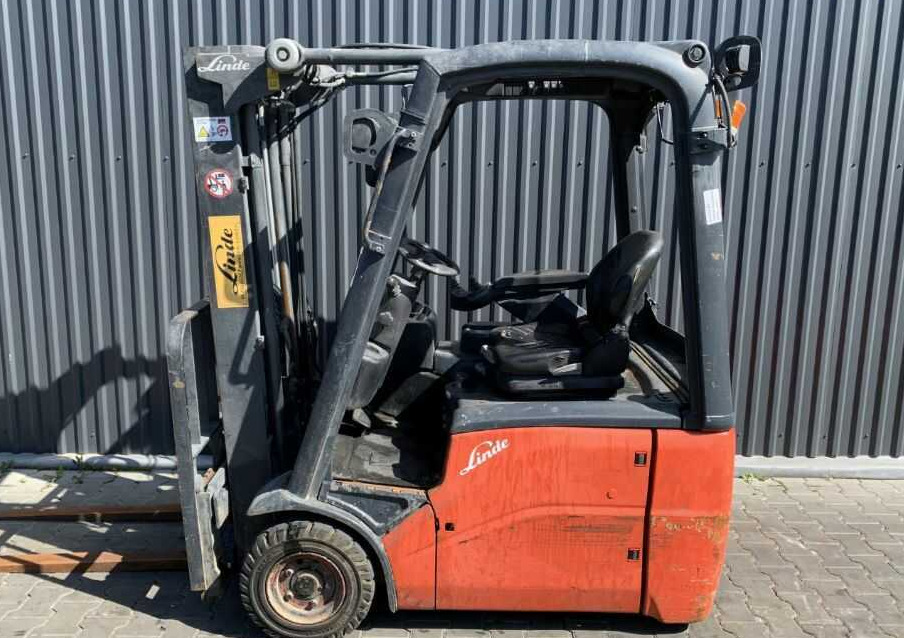 Linde E14-01 - Elektrostapler: das Bild 2 Linde E14-01 - Elektrostapler: das Bild 2