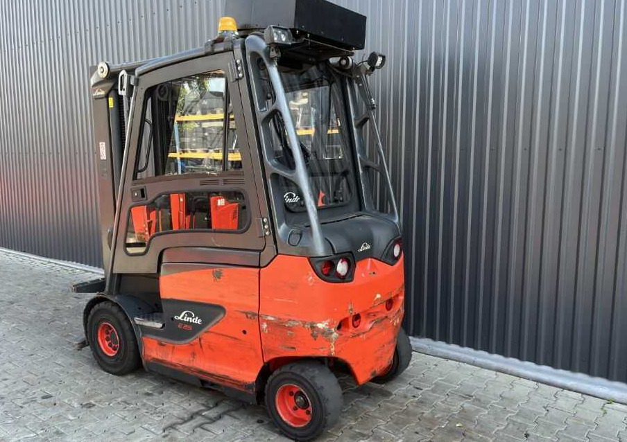 Linde E25H-01/600 - Elektrostapler: das Bild 3 Linde E25H-01/600 - Elektrostapler: das Bild 3