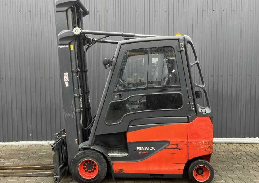 Linde E30H-01/600 - Elektrostapler: das Bild 2 Linde E30H-01/600 - Elektrostapler: das Bild 2