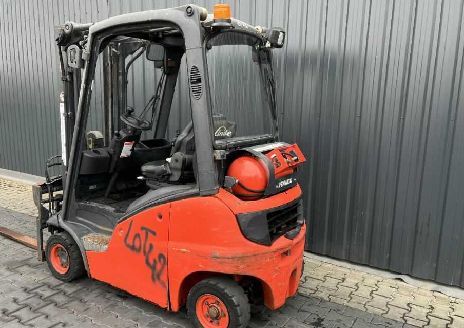 Linde H18T-01 - Treibgasstapler: das Bild 3 Linde H18T-01 - Treibgasstapler: das Bild 3