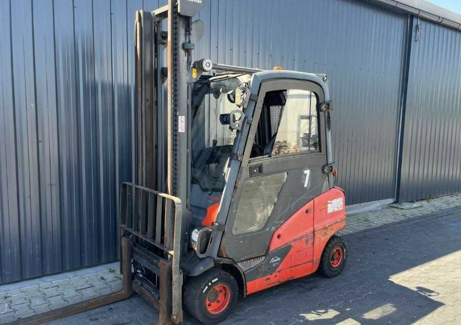 Linde H20T-01 - Treibgasstapler: das Bild 1 Linde H20T-01 - Treibgasstapler: das Bild 1
