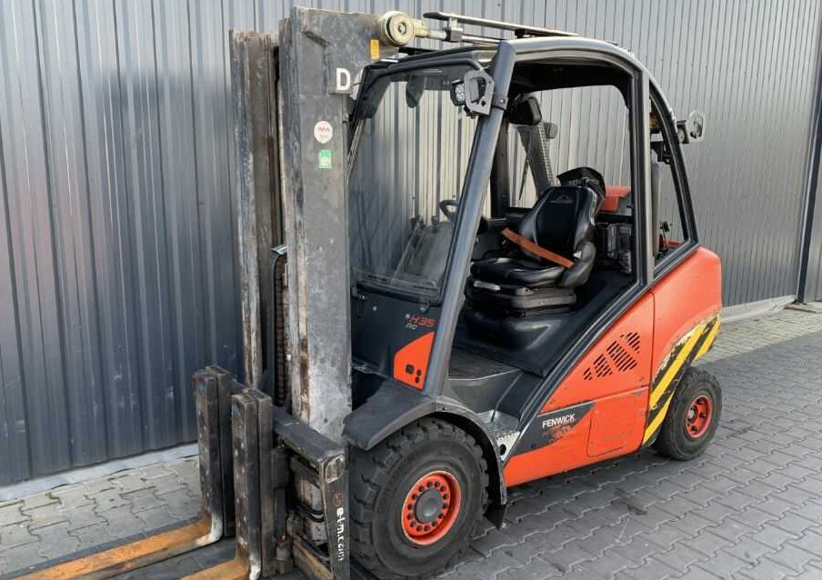 Linde H35T-02 - Treibgasstapler: das Bild 1 Linde H35T-02 - Treibgasstapler: das Bild 1