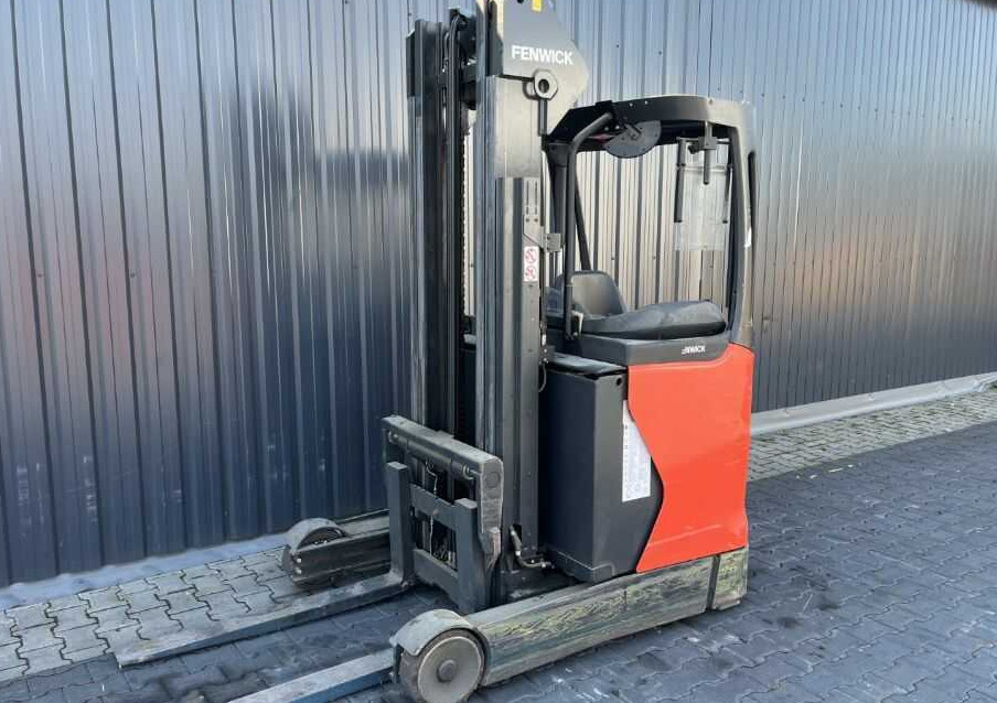 Linde R14-01 - Schubmaststapler: das Bild 1 Linde R14-01 - Schubmaststapler: das Bild 1